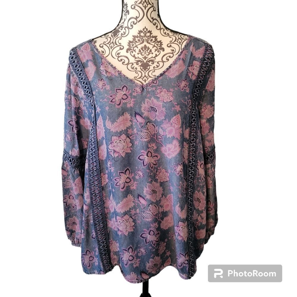 Standard Grace Paisley Floral Print Open Back Top Lace Trim Medium
